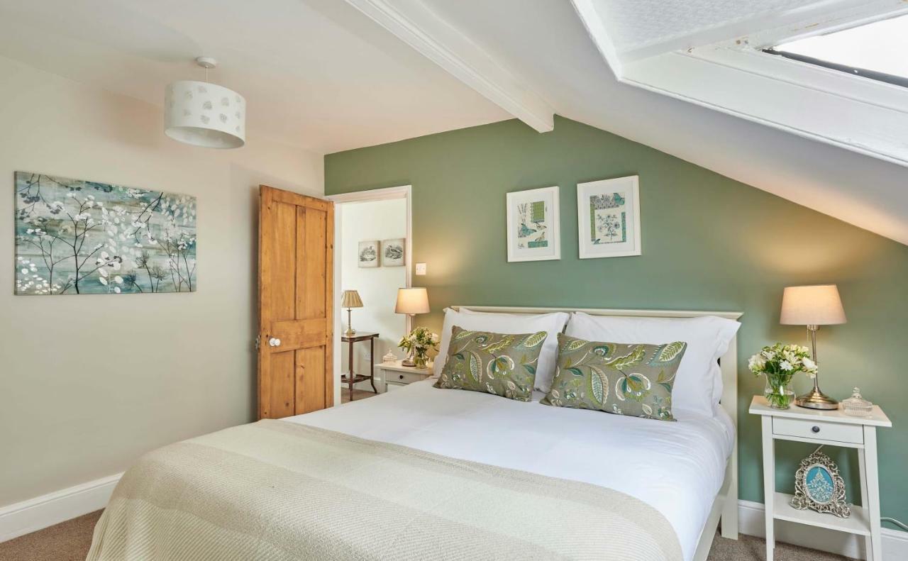 Harbour House Villa Whitby Bagian luar foto